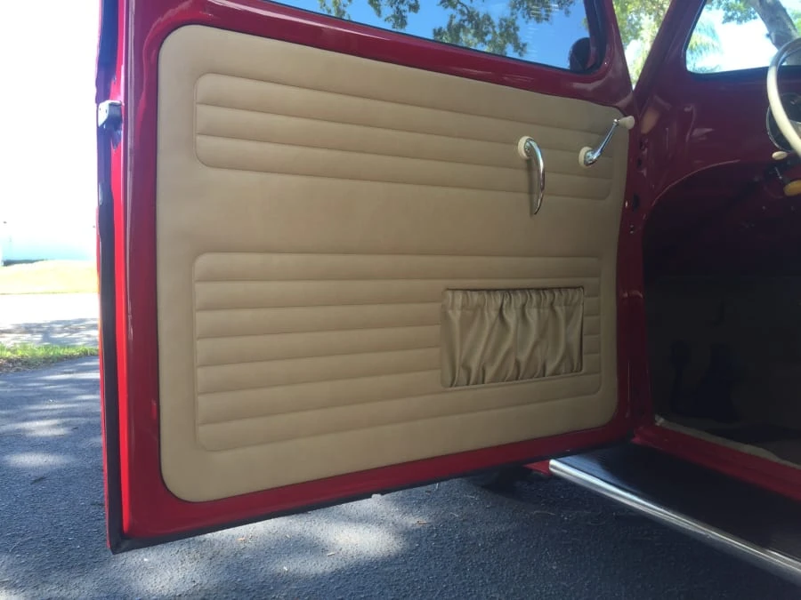 1955 Volkswagen Beetle (Oval Window) - Image 6 of 12
