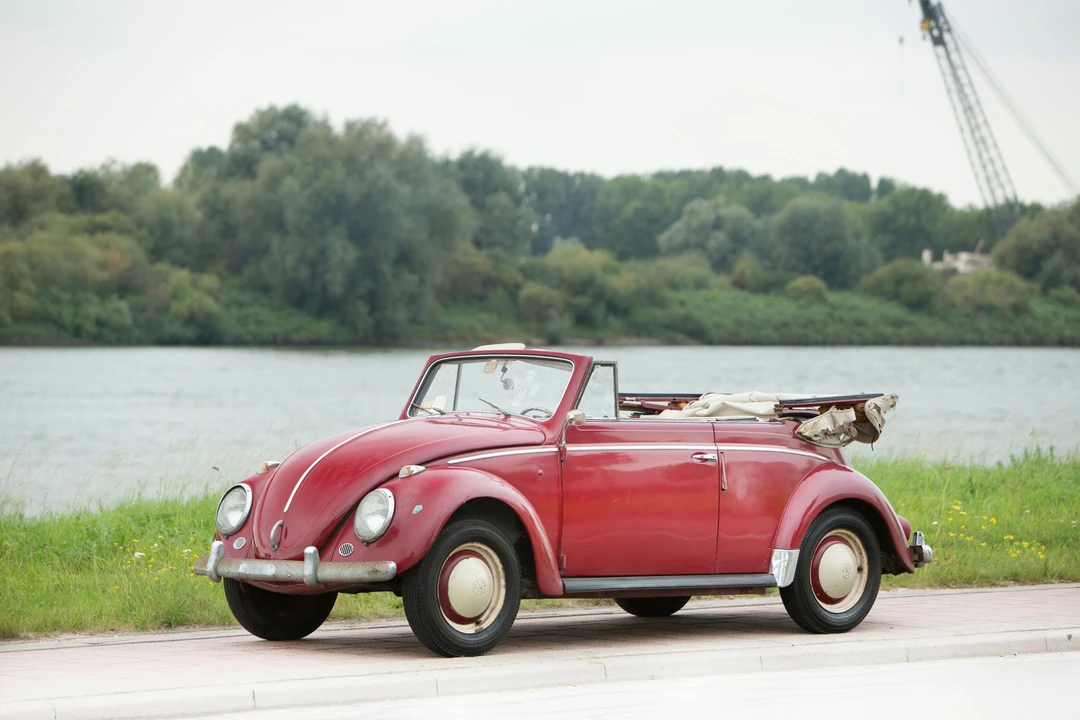 1955 Volkswagen Beetle (Oval Window) - Image 2 of 29