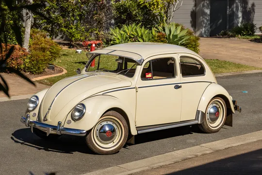 1955 Volkswagen Beetle De Luxe Sedan