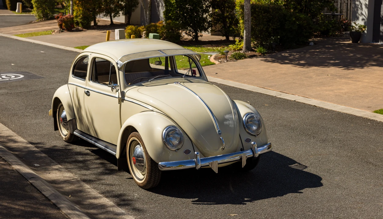 1956 Volkswagen Beetle (Oval Window) - Image 18 of 31