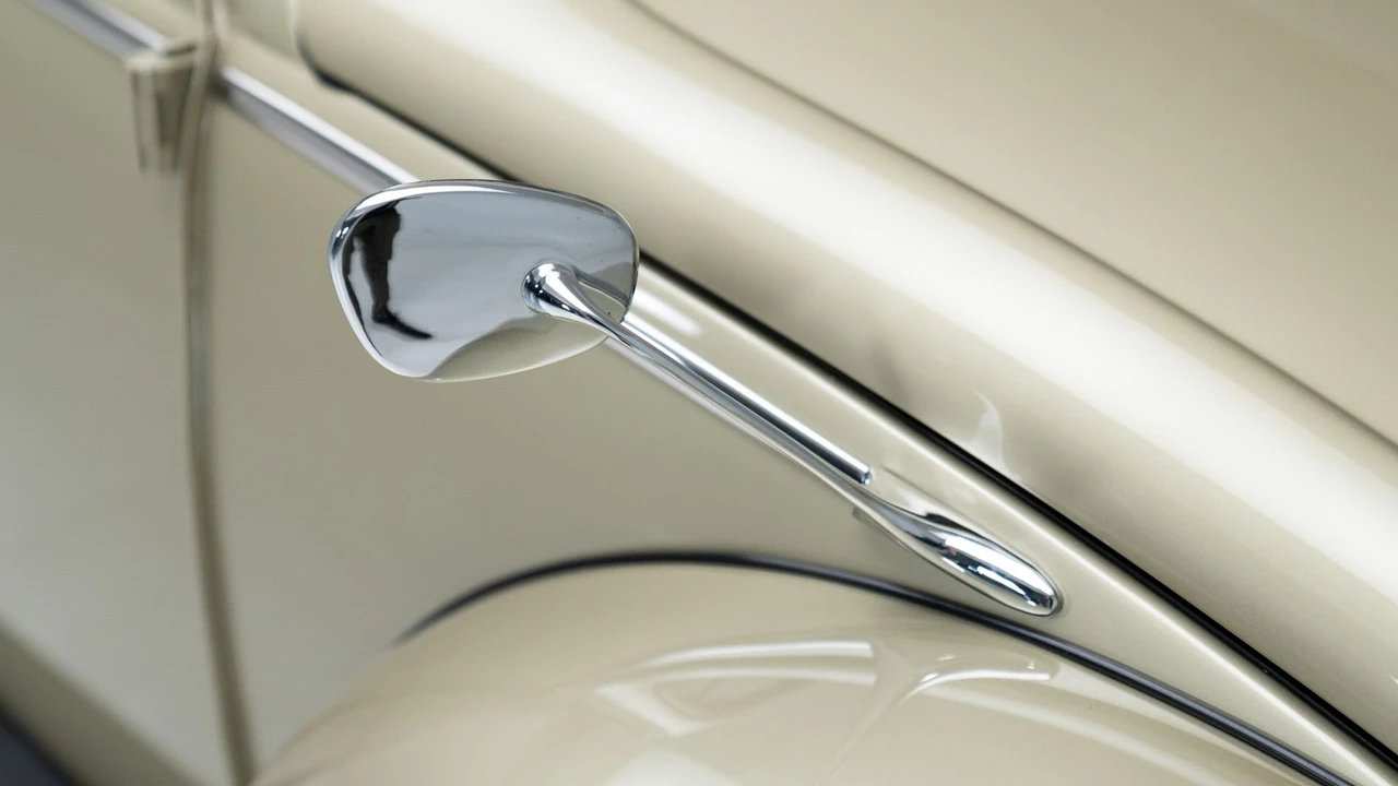 1955 Volkswagen Beetle (Oval Window) - Image 22 of 31