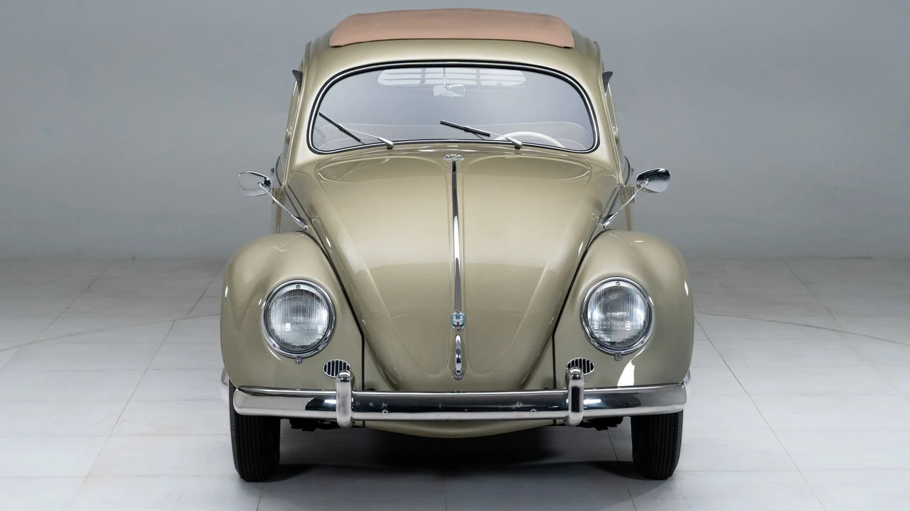1955 Volkswagen Beetle (Oval Window) - Image 3 of 31