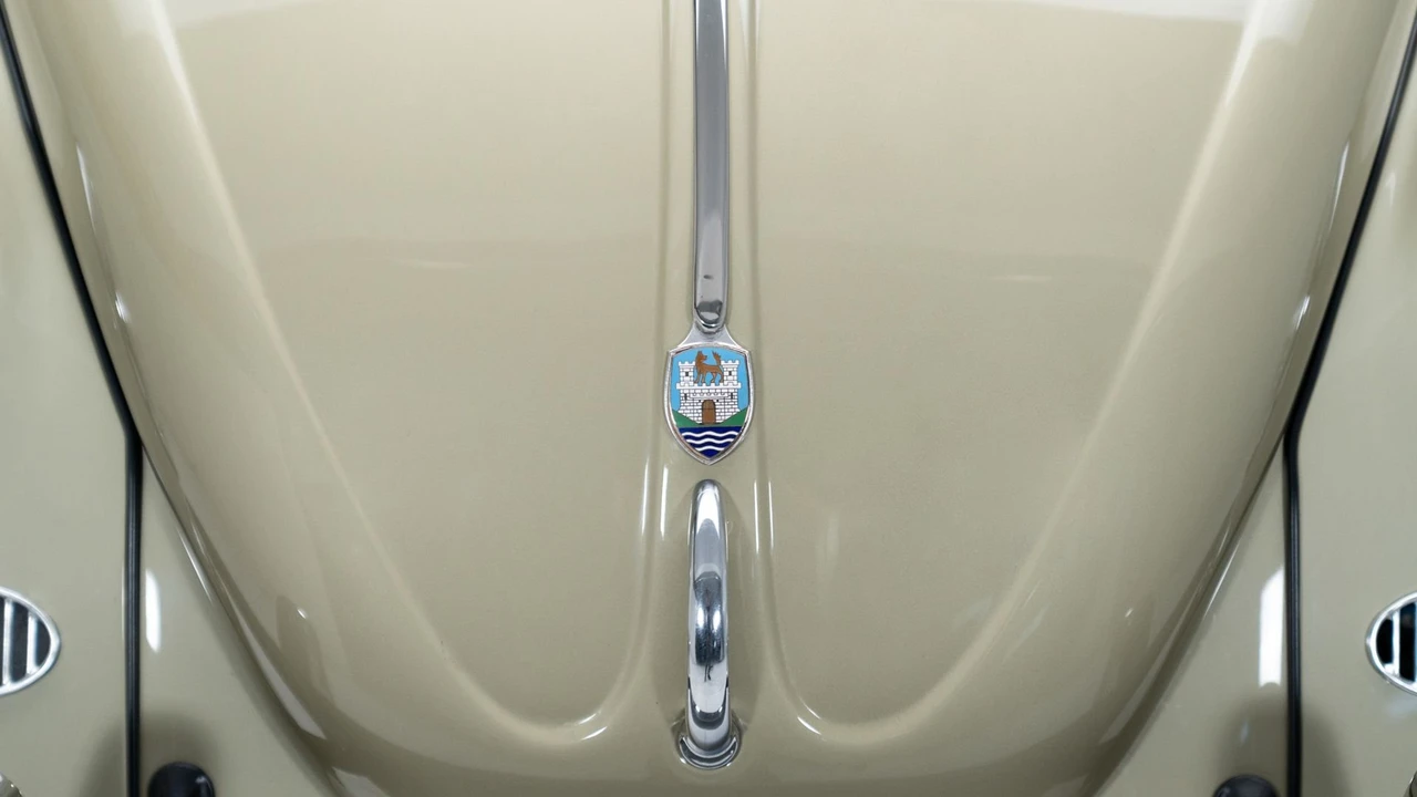 1955 Volkswagen Beetle (Oval Window) - Image 25 of 31