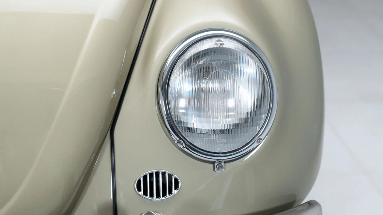 1955 Volkswagen Beetle (Oval Window) - Image 24 of 31