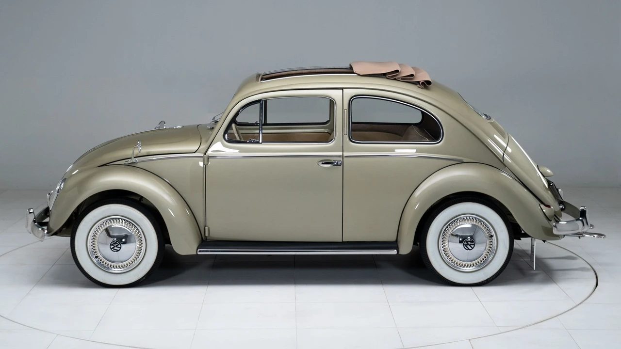 1955 Volkswagen Beetle (Oval Window) - Image 4 of 31