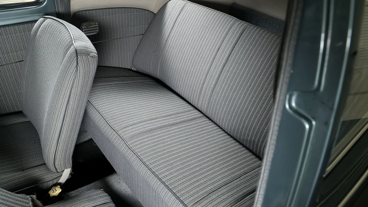 1955 Volkswagen Beetle (Oval Window) - Image 31 of 31