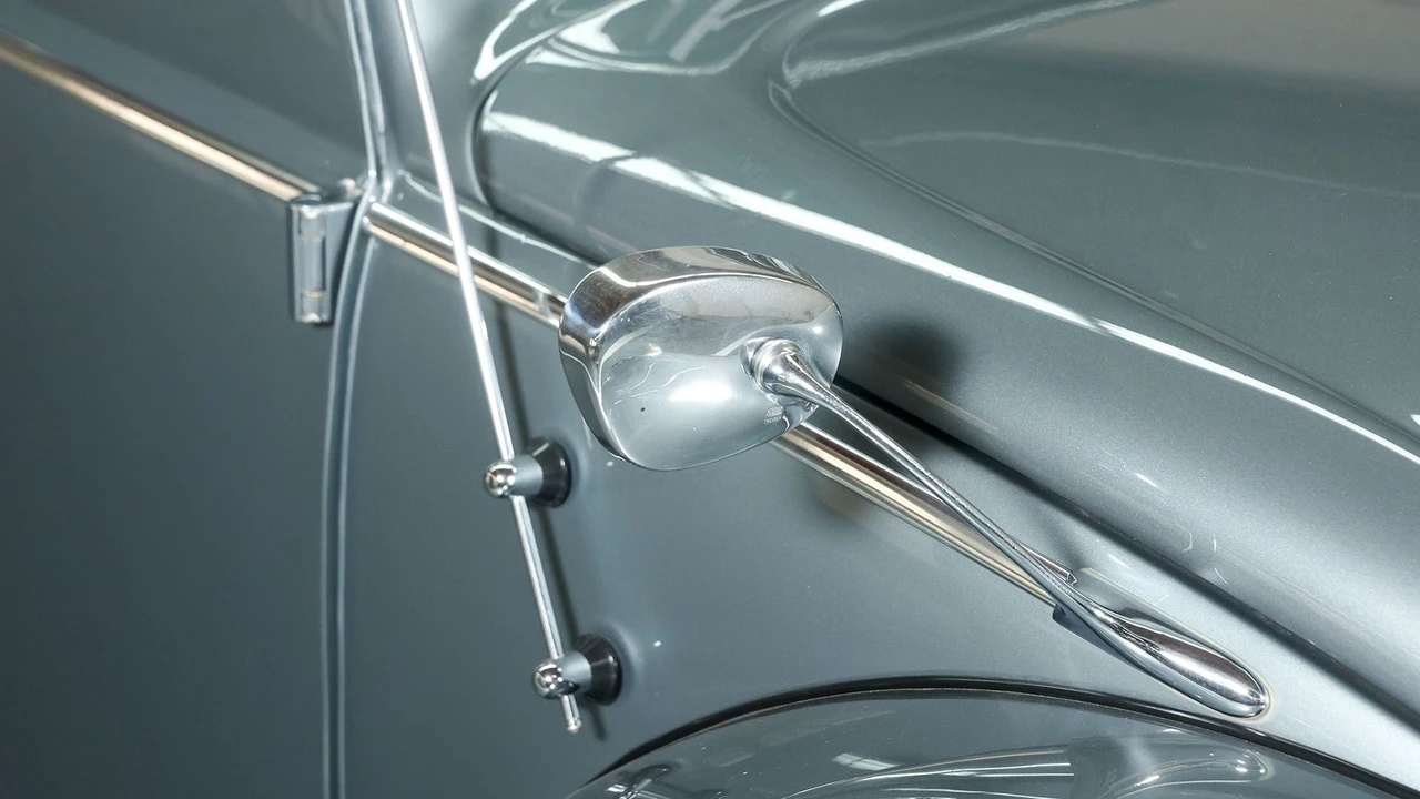 1955 Volkswagen Beetle (Oval Window) - Image 12 of 31