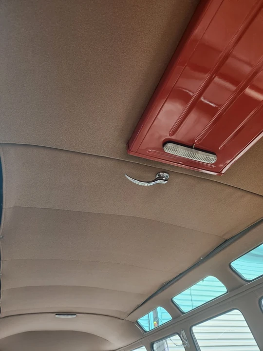 1955 Volkswagen Split-Window Bus - Image 14 of 17