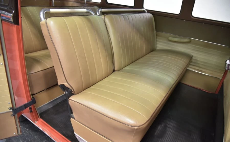 1955 Volkswagen Split-Window Bus - Image 10 of 17