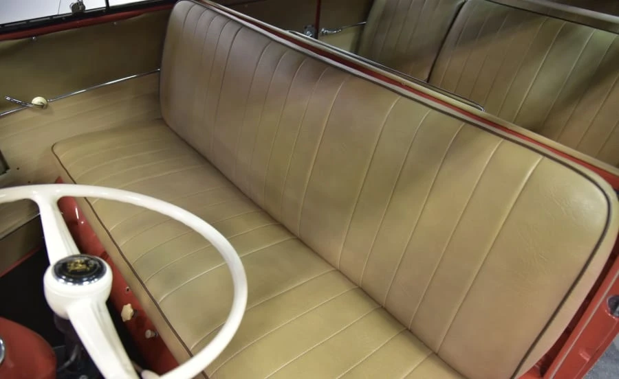 1955 Volkswagen Split-Window Bus - Image 9 of 17