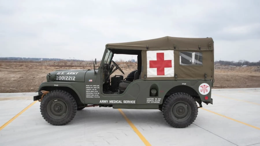 1955 Willys M38 & M38A1 - Image 3 of 17