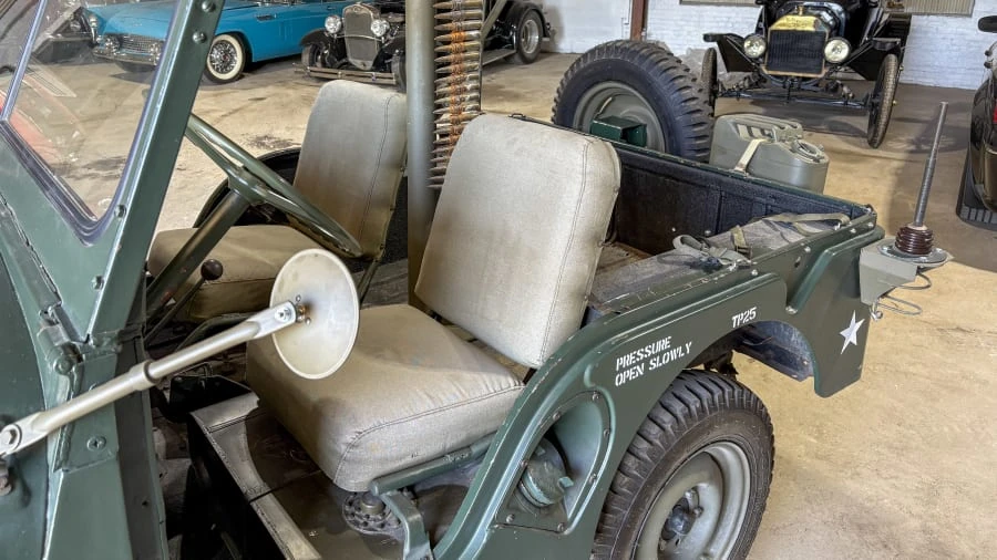 1955 Willys M38 & M38A1 - Image 9 of 15