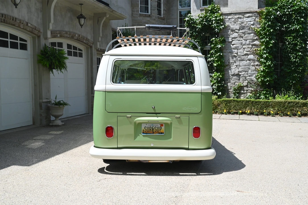 1965 Volkswagen Split-Window Bus - Image 10 of 31