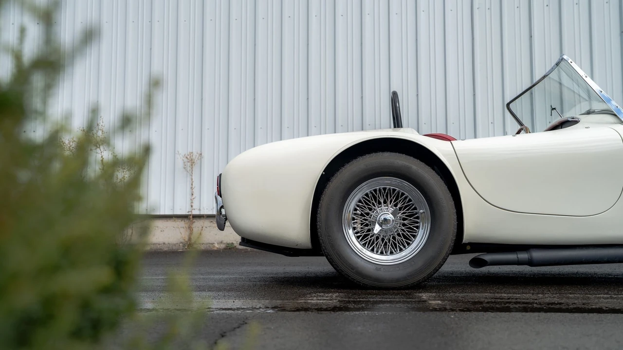 1956 AC Ace & Aceca - Image 24 of 31