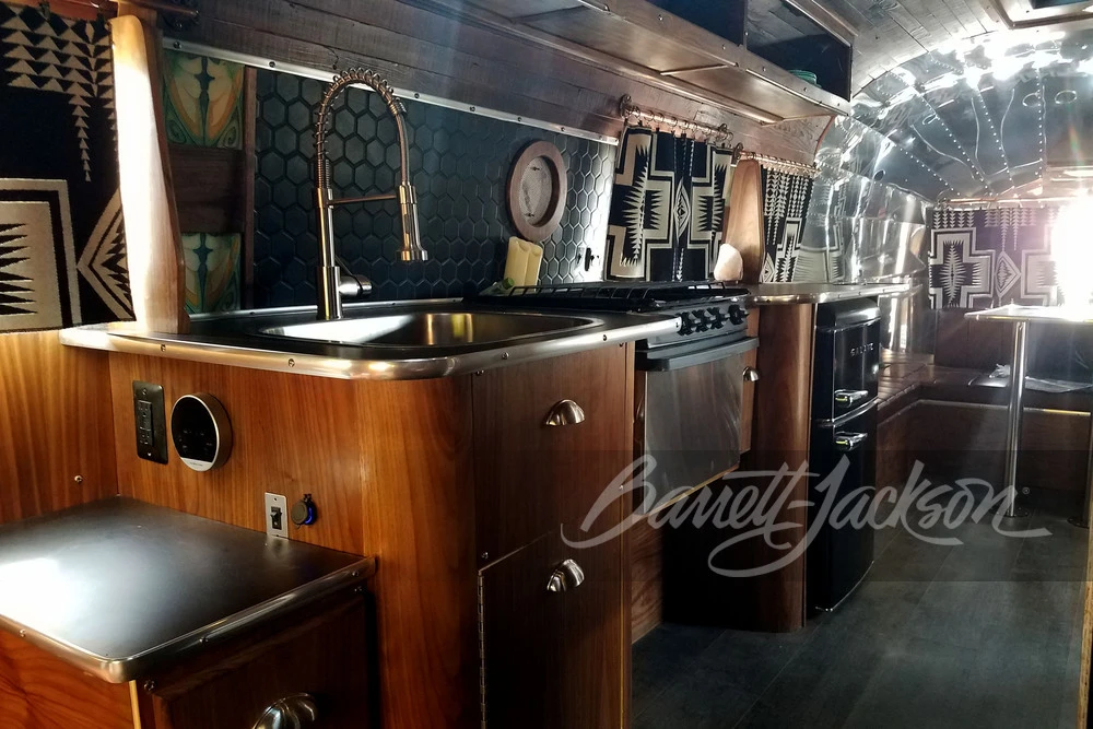 1956 Airstream - Image 11 of 21