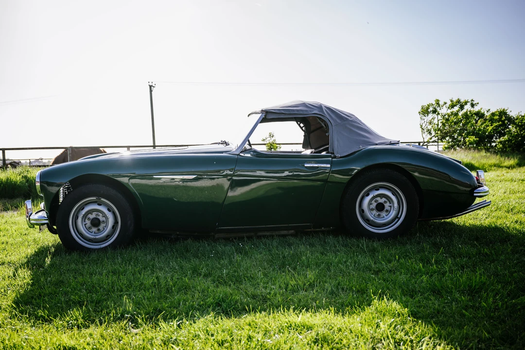 1956 Austin-Healey 100-6 - Image 5 of 31