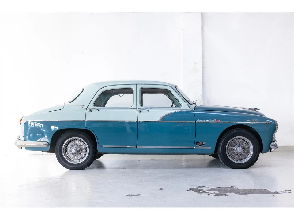 1956 Alfa Romeo 1900 - Image 3 of 31