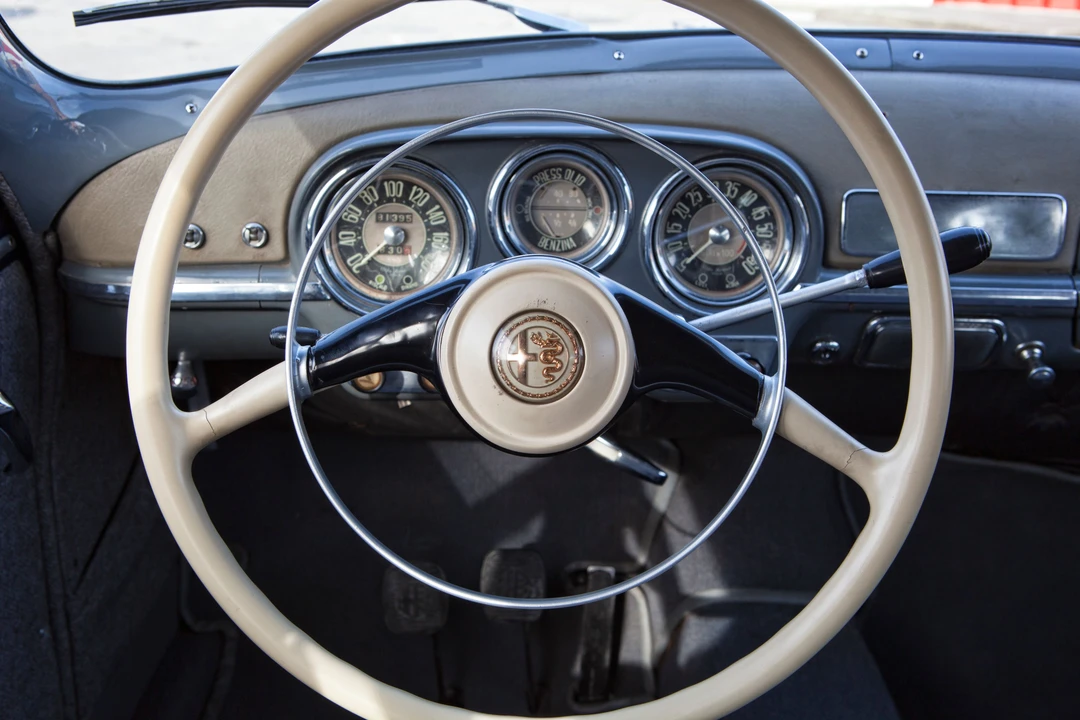 1956 Alfa Romeo 1900 - Image 5 of 30