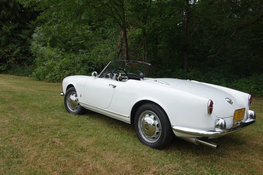 1956 Alfa Romeo Giulietta - Image 4 of 31