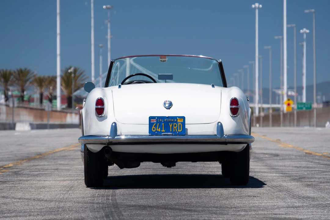 1956 Alfa Romeo Giulietta - Image 13 of 31