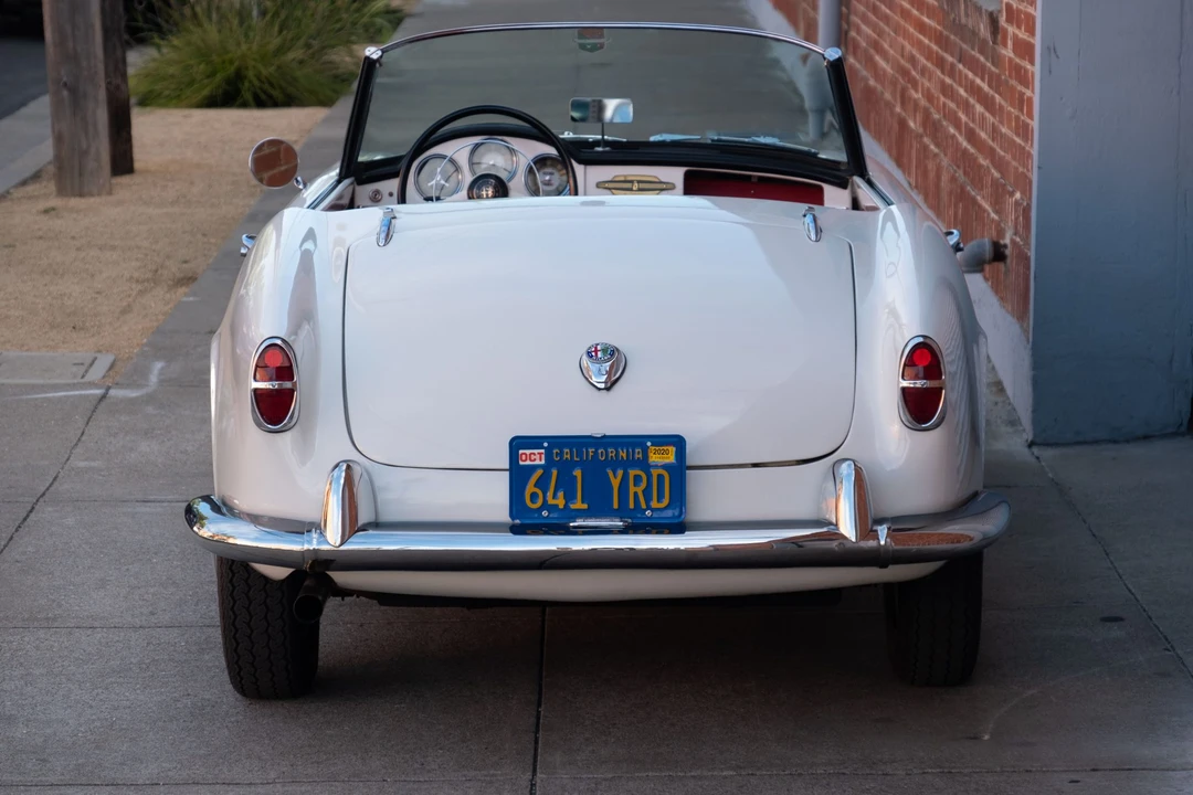 1956 Alfa Romeo Giulietta - Image 28 of 31
