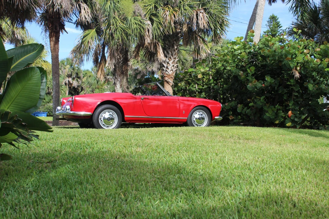 1956 Alfa Romeo Giulietta - Image 11 of 31