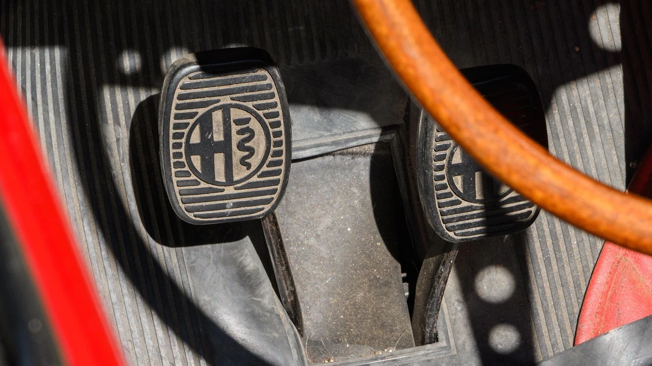 1956 Alfa Romeo Giulietta - Image 30 of 31