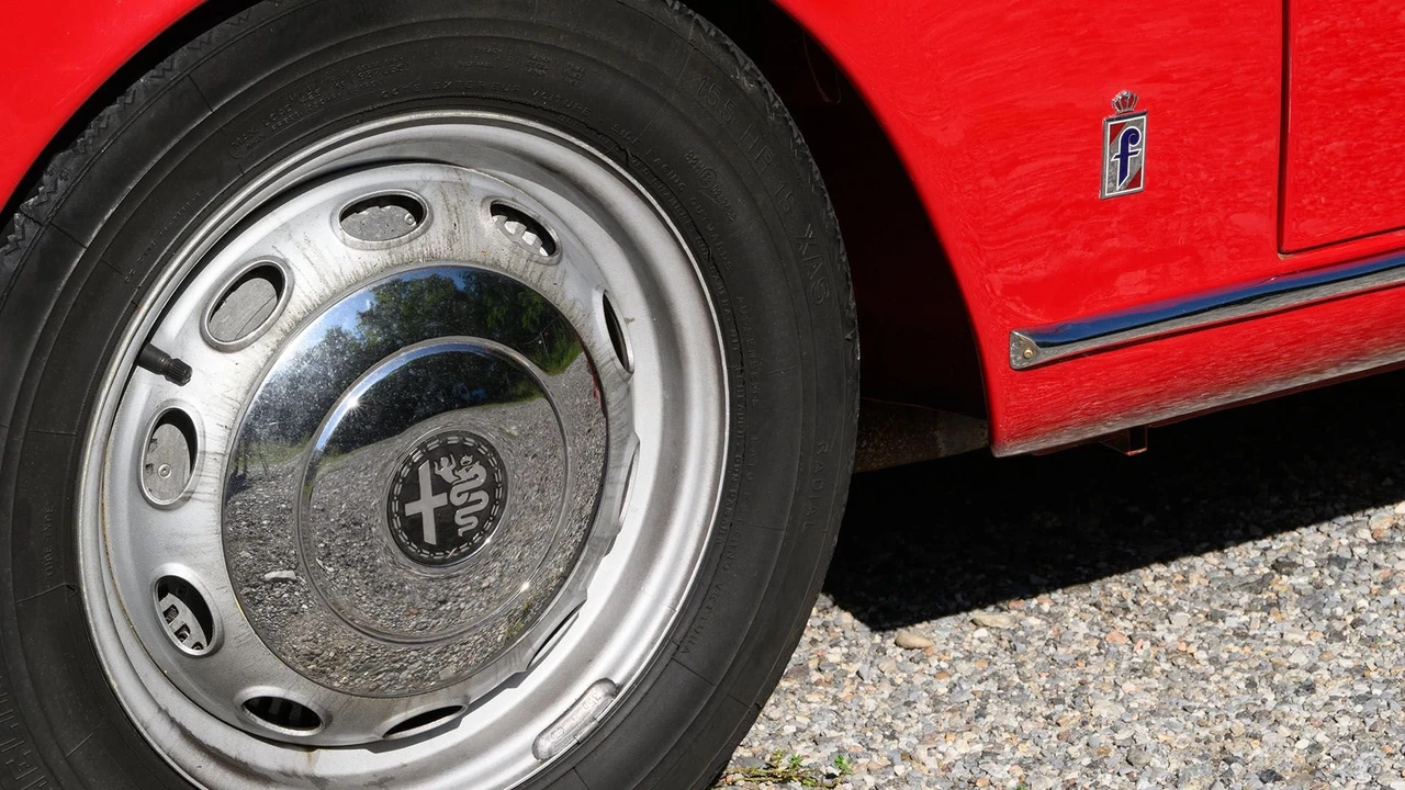 1956 Alfa Romeo Giulietta - Image 20 of 31
