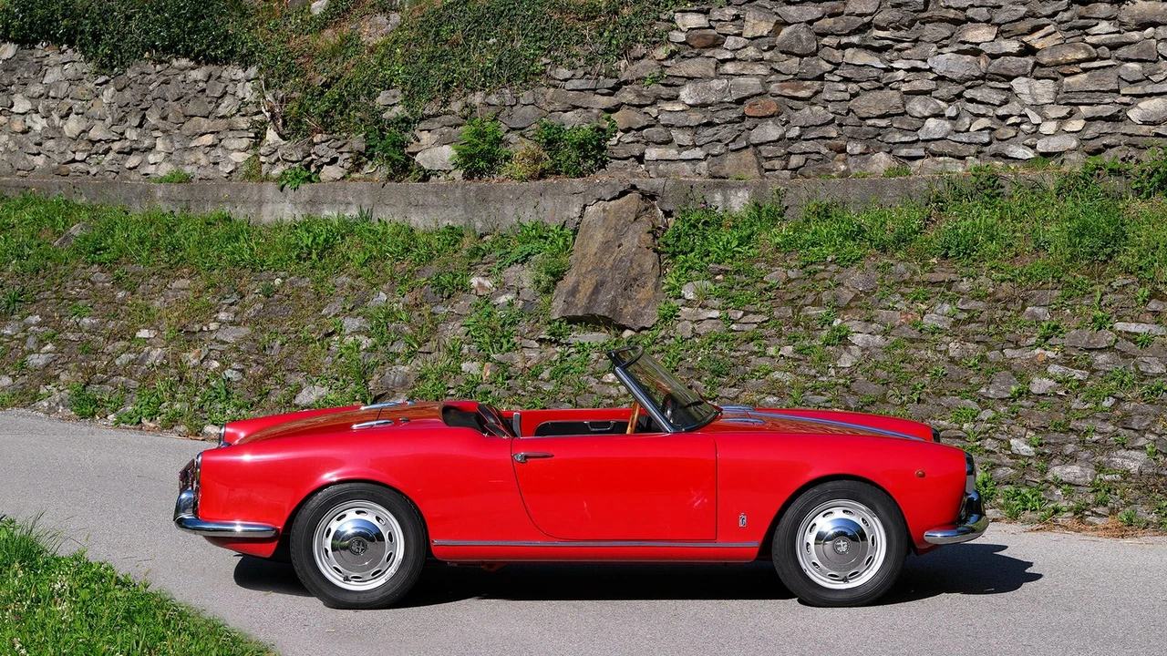 1956 Alfa Romeo Giulietta - Image 9 of 31
