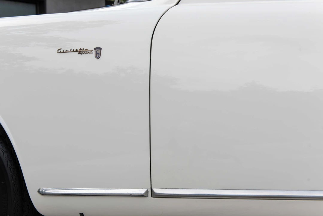1956 Alfa Romeo Giulietta - Image 17 of 31