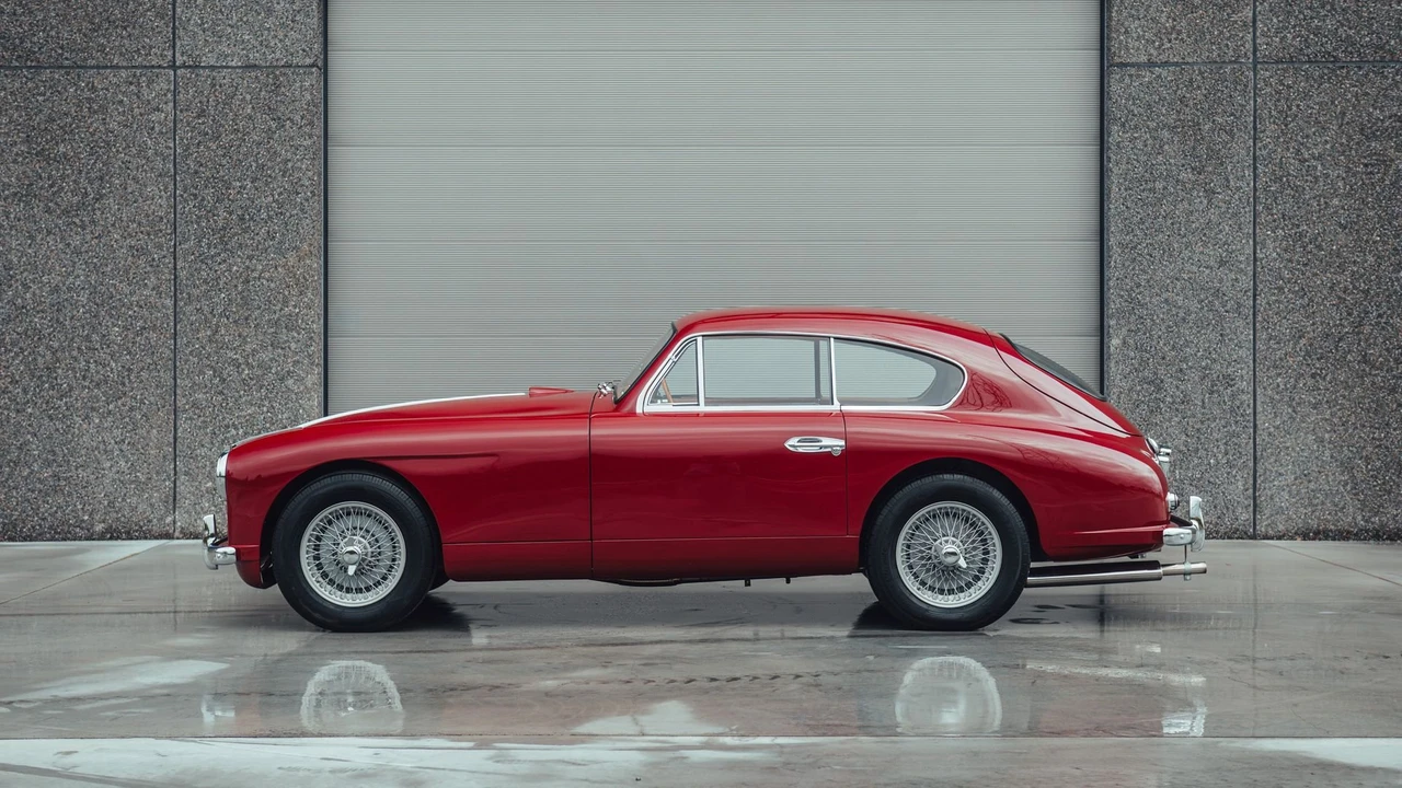1956 Aston Martin DB1 & DB2 & DB2/4 & DB Mark III - Image 30 of 31