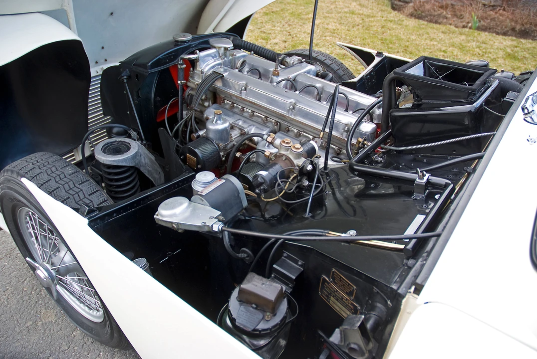 1956 Aston Martin DB1 & DB2 & DB2/4 & DB Mark III - Image 2 of 11