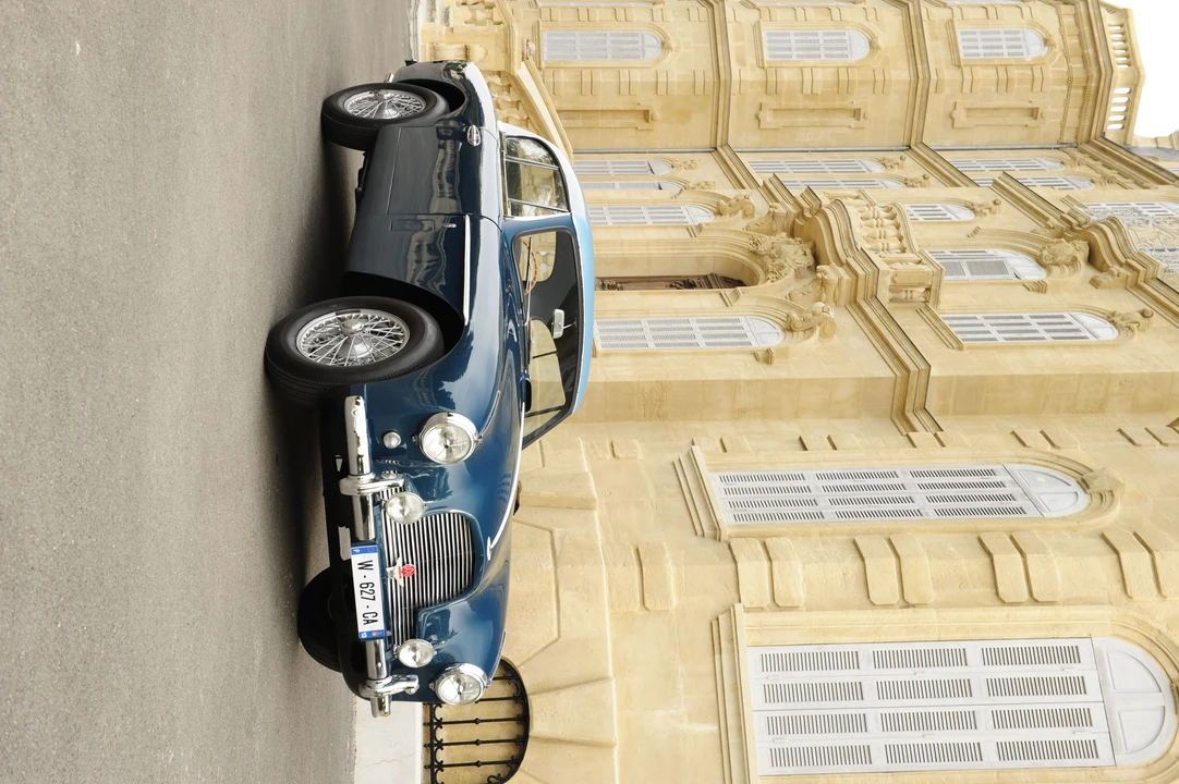 1956 Aston Martin DB1 & DB2 & DB2/4 & DB Mark III - Image 11 of 11