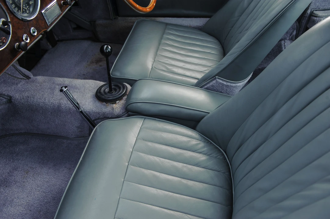 1956 Aston Martin DB1 & DB2 & DB2/4 & DB Mark III - Image 31 of 31