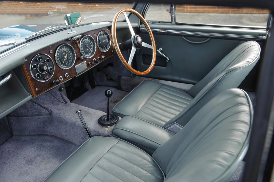 1956 Aston Martin DB1 & DB2 & DB2/4 & DB Mark III - Image 30 of 31