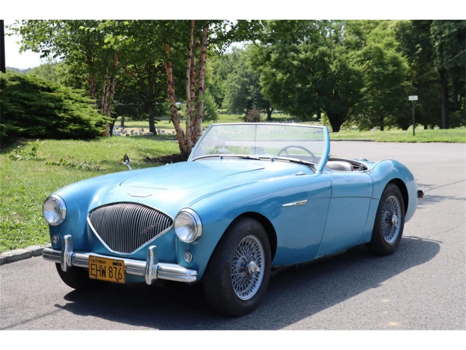 1956 Austin-Healey 100 - Image 2 of 8