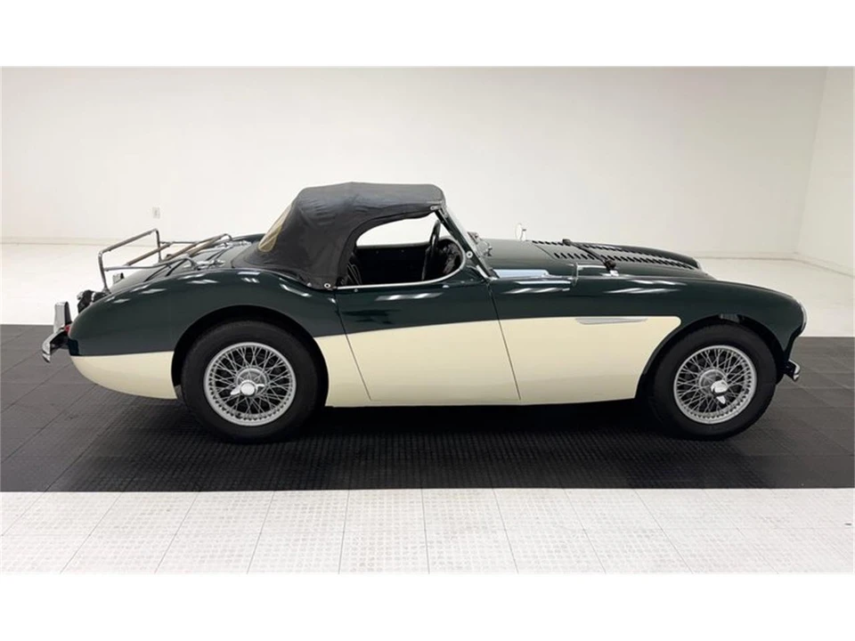 1956 Austin-Healey 100 - Image 9 of 31