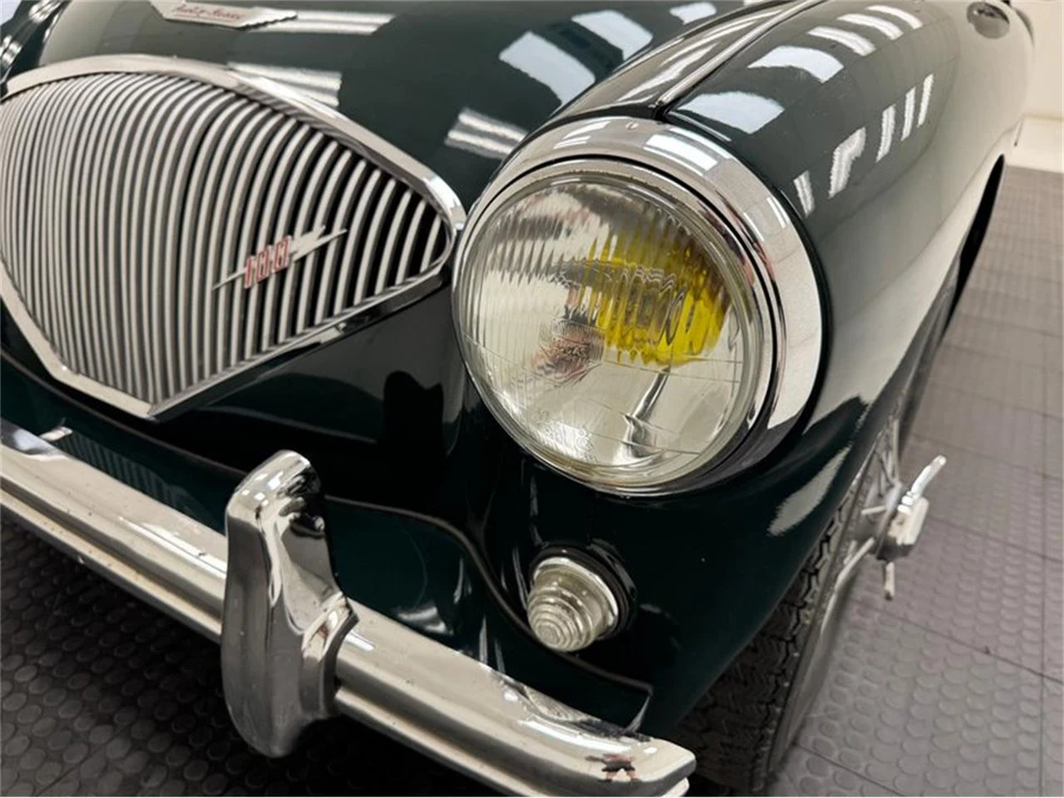 1956 Austin-Healey 100 - Image 15 of 31