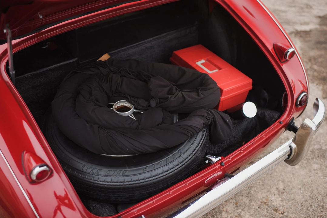 1956 Austin-Healey 100 - Image 4 of 31