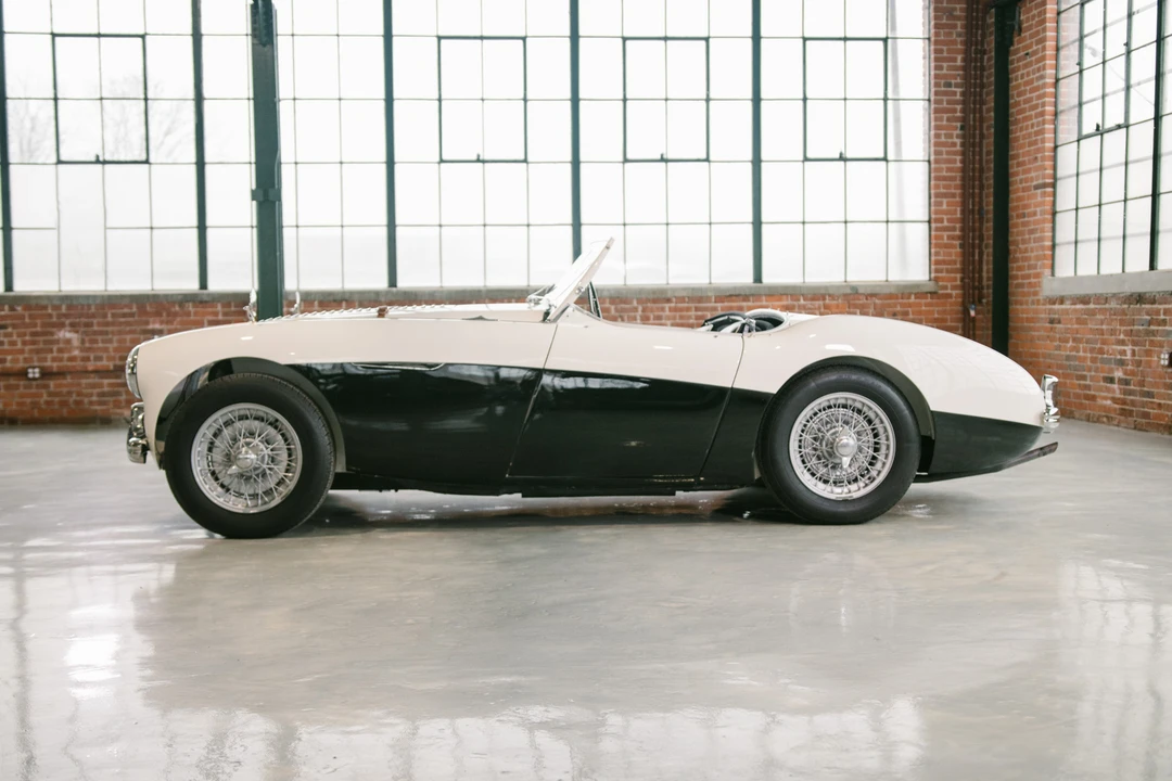 1956 Austin-Healey 100 - Image 4 of 31