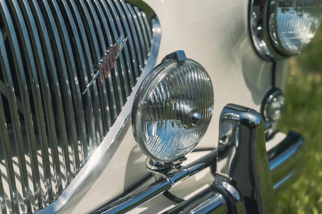 1956 Austin-Healey 100 - Image 27 of 31