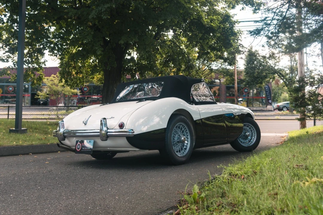 1956 Austin-Healey 100 - Image 17 of 31