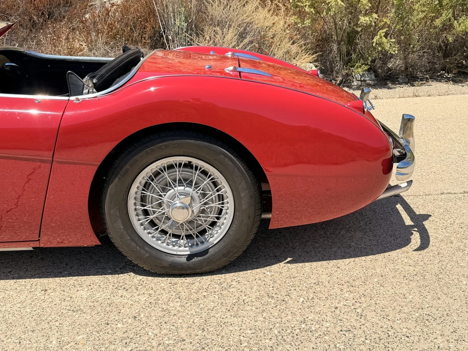 1956 Austin-Healey 100 - Image 25 of 31