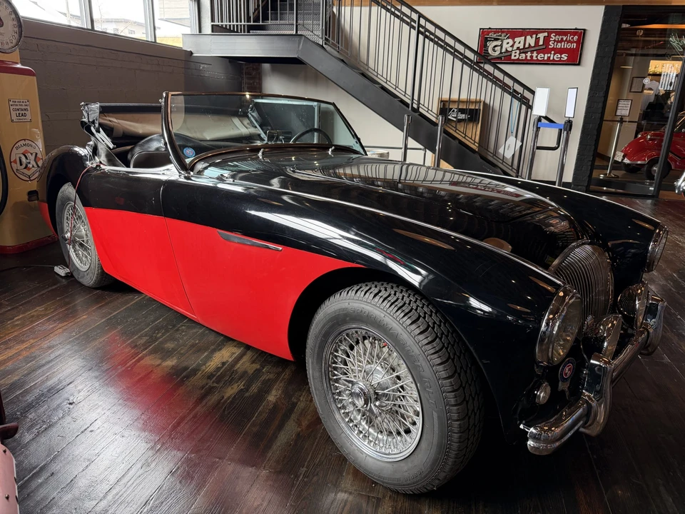 1956 Austin-Healey 100 - Image 11 of 31