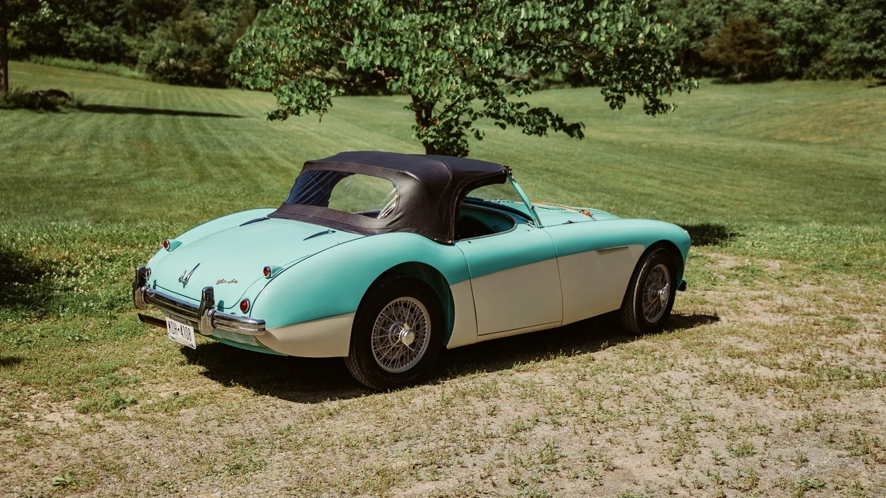1956 Austin-Healey 100 - Image 23 of 31