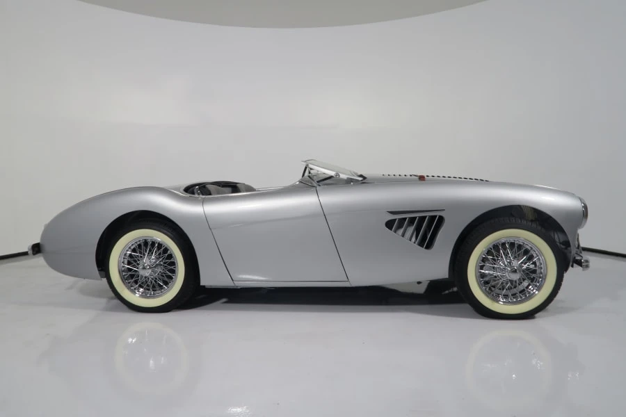 1956 Austin-Healey 100 - Image 3 of 12