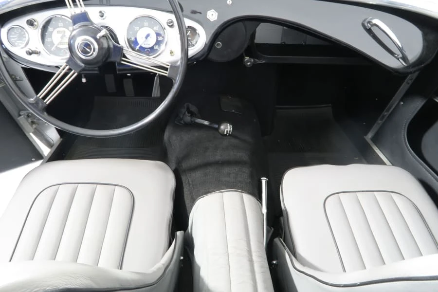 1956 Austin-Healey 100 - Image 6 of 12