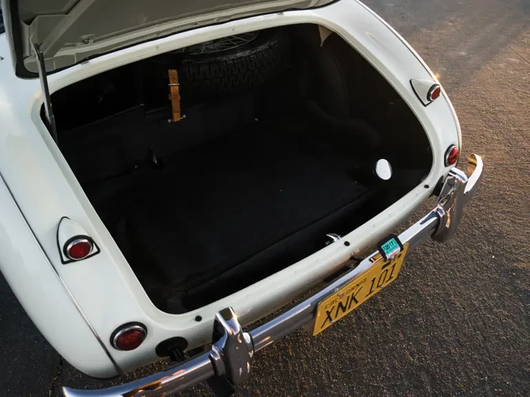 1956 Austin-Healey 100 - Image 23 of 31