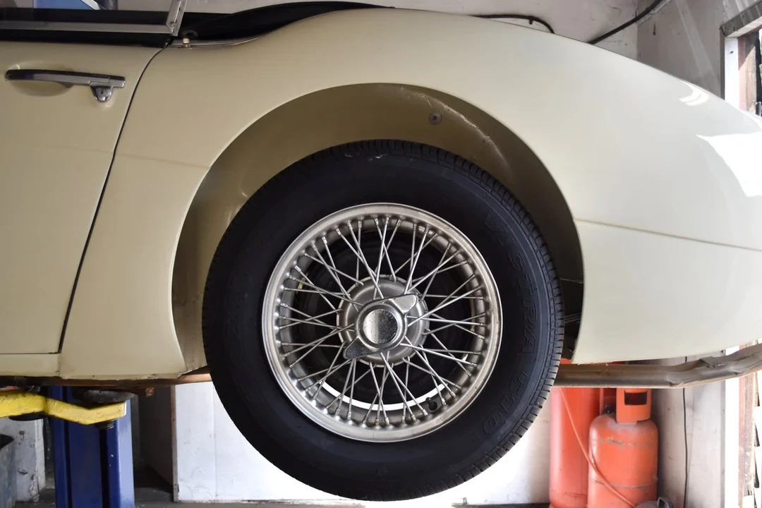 1956 Austin-Healey 100-6 - Image 15 of 31
