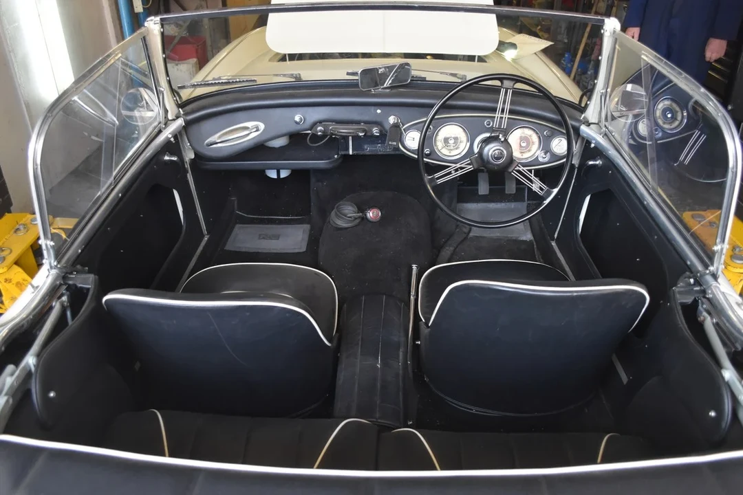 1956 Austin-Healey 100-6 - Image 9 of 31
